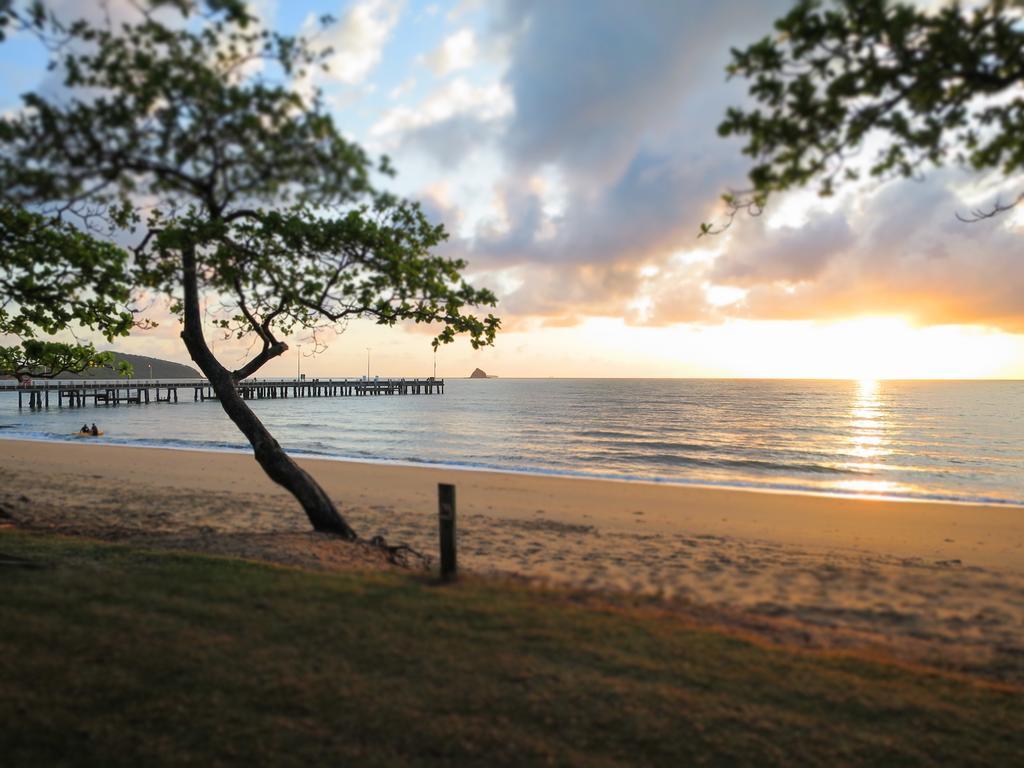 Cairns Beaches Flashpackers Palm Cove Buitenkant foto