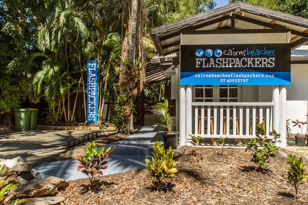 Cairns Beaches Flashpackers Palm Cove Buitenkant foto